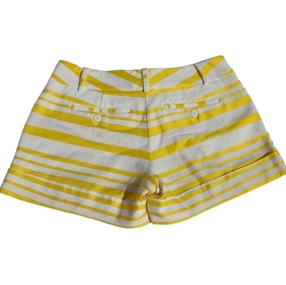 7th Ave. Design Studio New York & Co. White with Yellow Stripes Shorts Size 2 - Picture 4 of 11